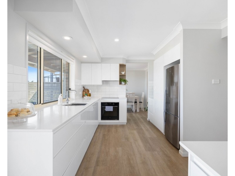 1510 Ocean Drive, Lake Cathie NSW 2445