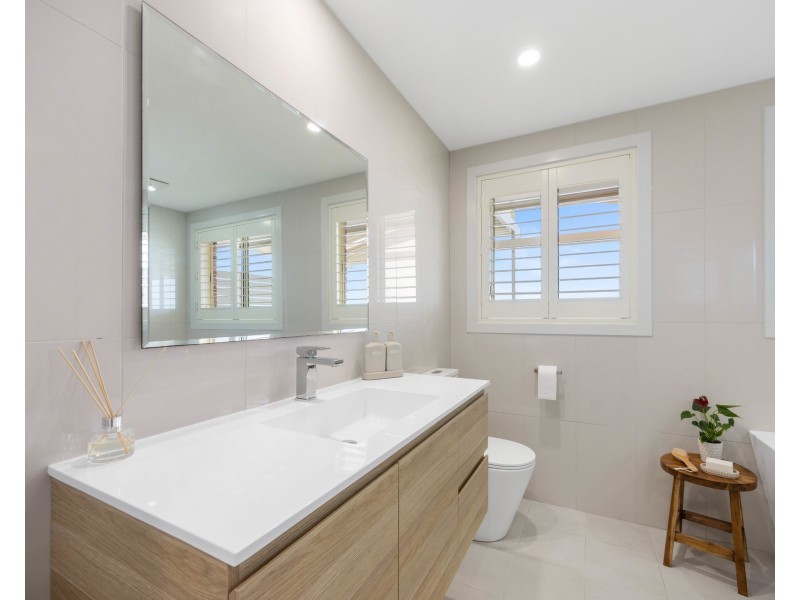 1510 Ocean Drive, Lake Cathie NSW 2445