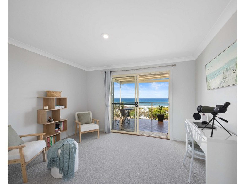1510 Ocean Drive, Lake Cathie NSW 2445
