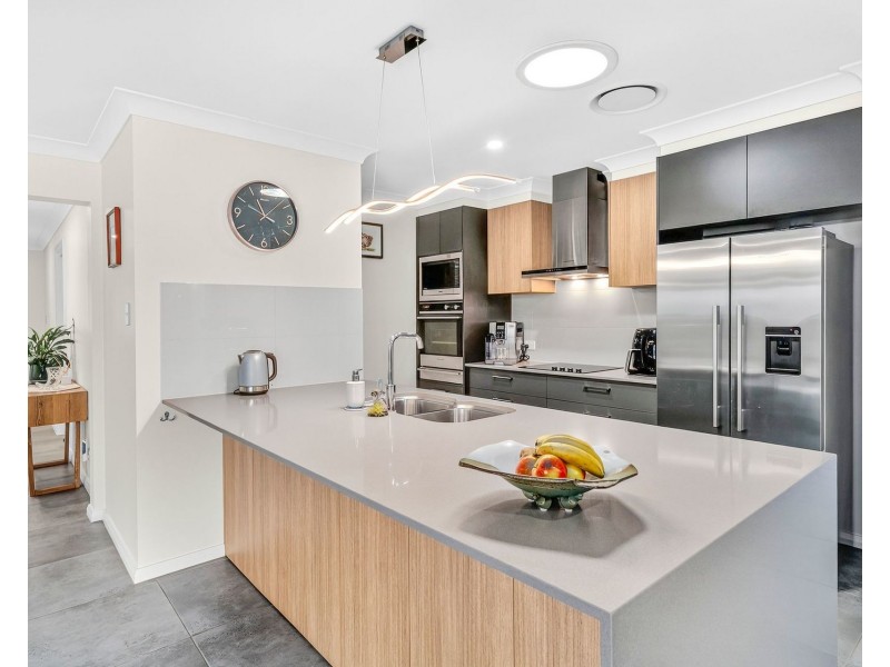 15 Scott Street, Thrumster NSW 2444