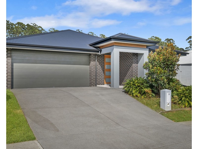 6 York Street, Thrumster NSW 2444