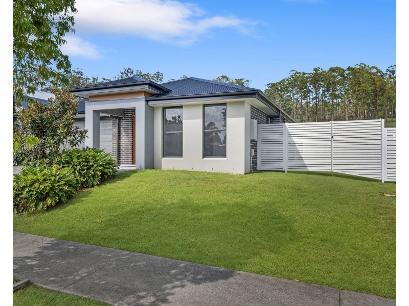 6 York Street, Thrumster NSW 2444