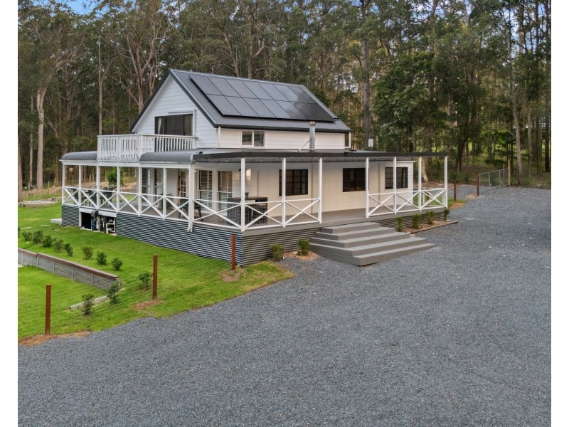 18 Kristel Place, Lake Innes NSW 2446