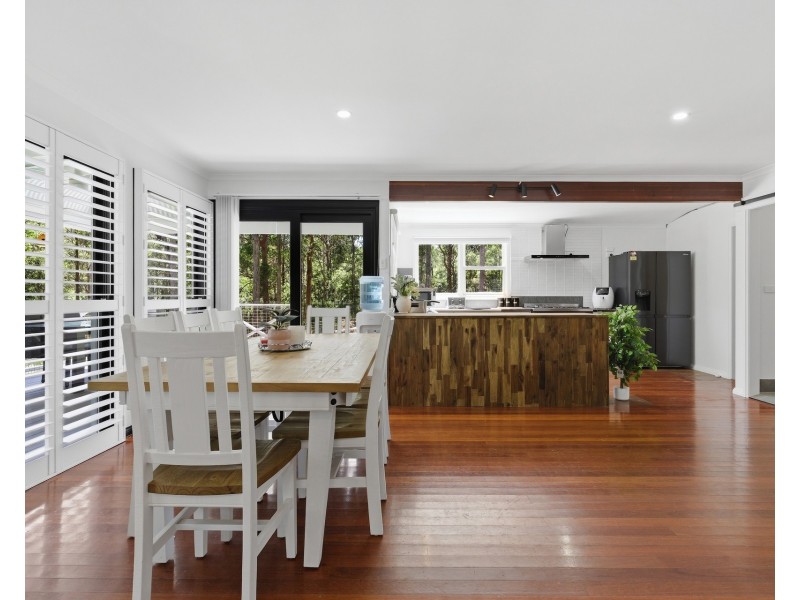 18 Kristel Place, Lake Innes NSW 2446
