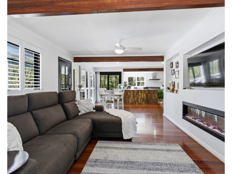 18 Kristel Place, Lake Innes NSW 2446