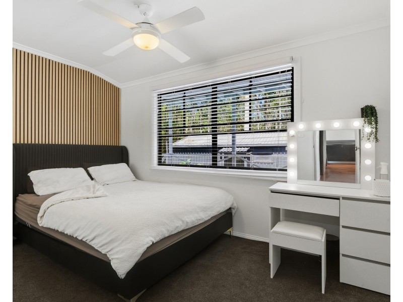 18 Kristel Place, Lake Innes NSW 2446