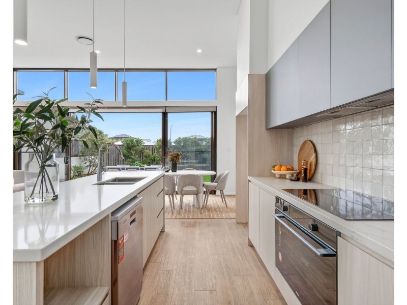 44 Whitewater Terrace, Lake Cathie NSW 2445