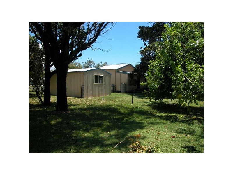 2 VINE STREET, Hat Head NSW 2440