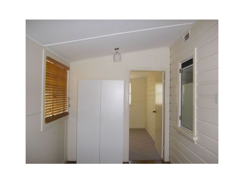 10 Holman Street, Kempsey NSW 2440