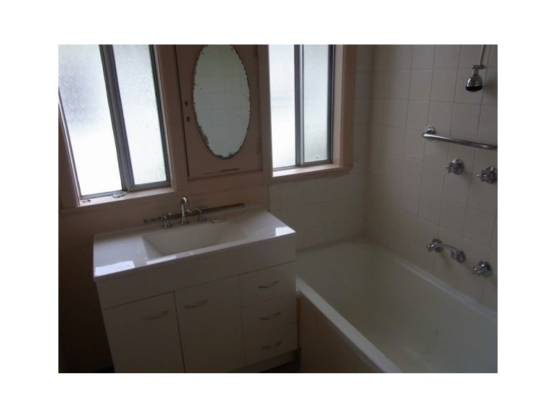 77 Macleay Street, Frederickton NSW 2440