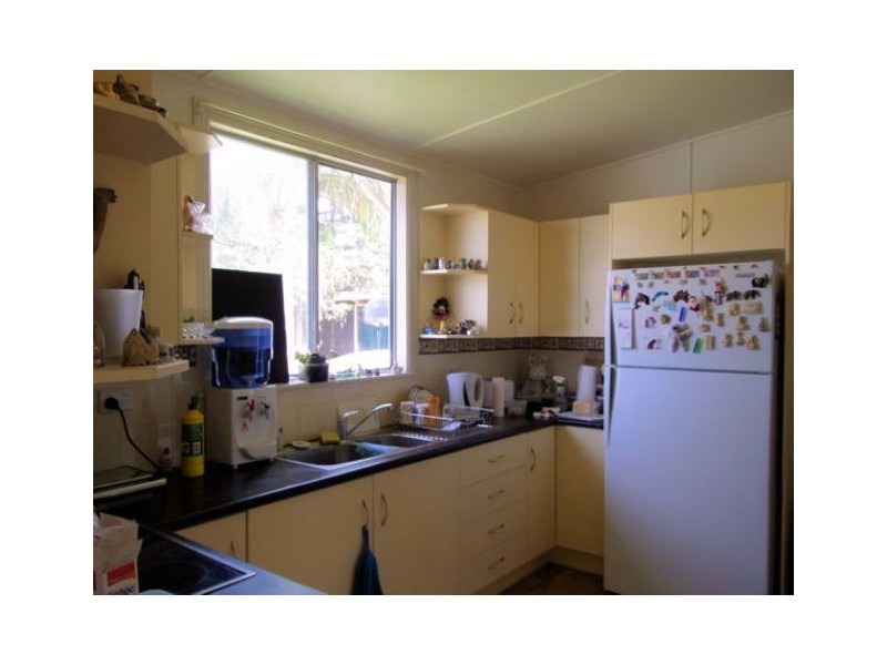 16 Queen Street, Greenhills, Kempsey NSW 2440