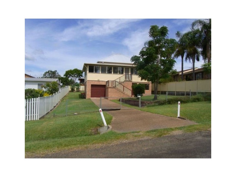 16 Queen Street, Greenhills, Kempsey NSW 2440