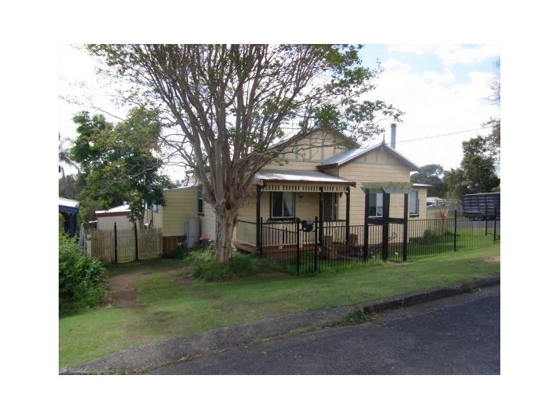 48 Cameron Street, West Kempsey NSW 2440
