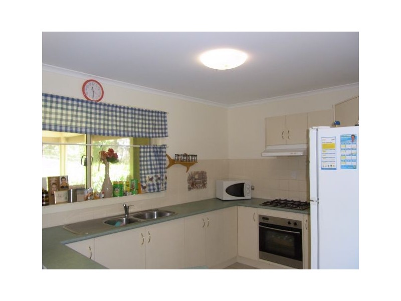 61 Neville Morton Drive, Crescent Head NSW 2440