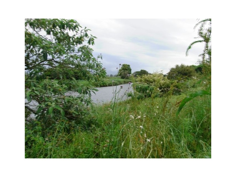 639 Right Bank Rd, Belmore River NSW 2440