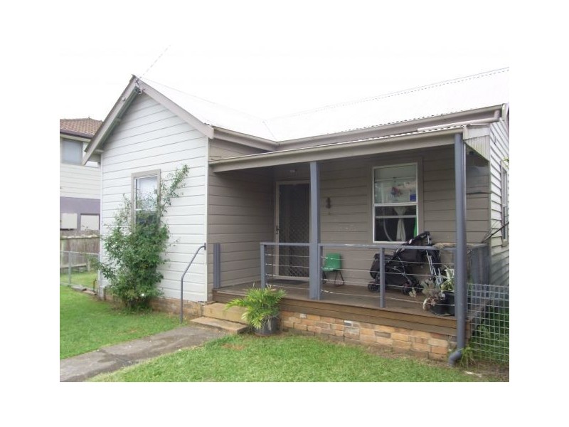 32 Belmore Street, Smithtown NSW 2440