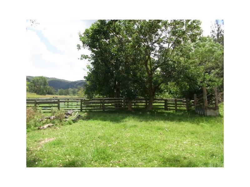 704.0 Warbro Brook, Kempsey NSW 2440