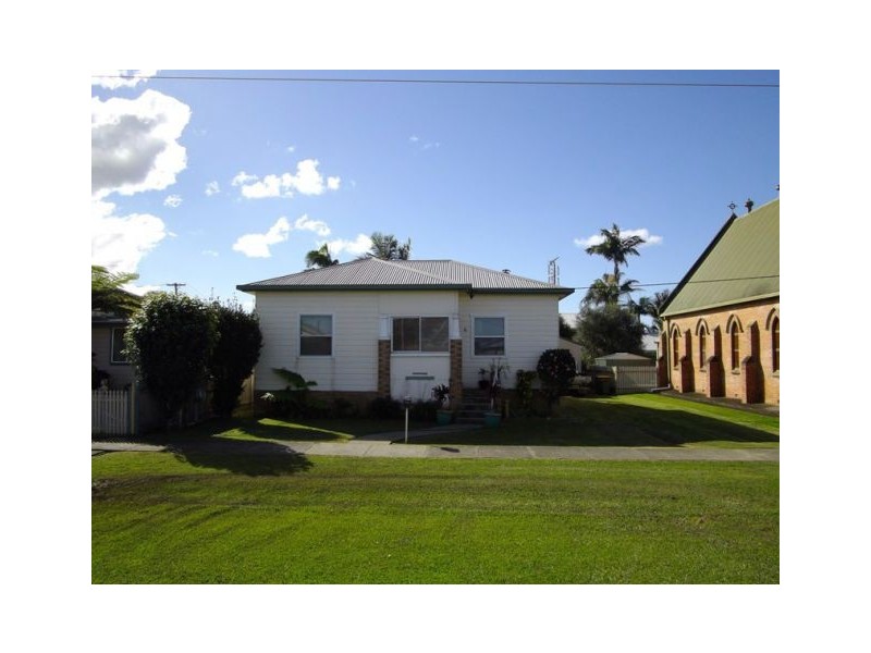6 Darkwater Street, Gladstone NSW 2440