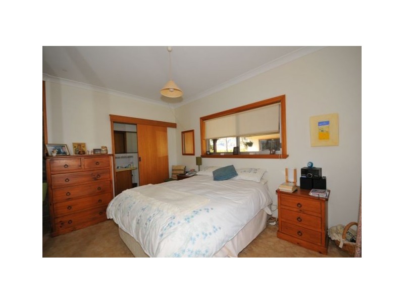 797 Armidale Road, Skillion Flat NSW 2440