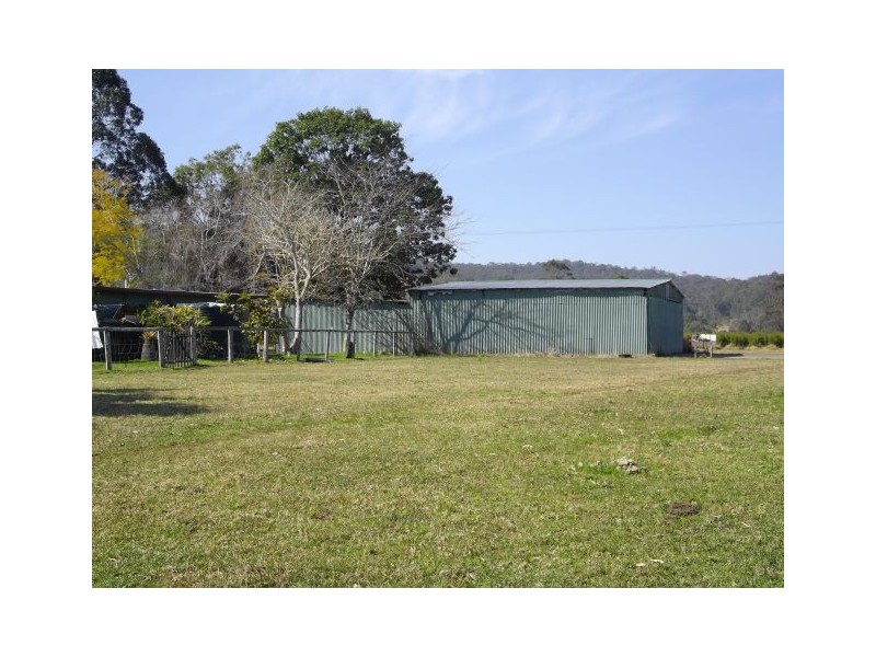 797 Armidale Road, Skillion Flat NSW 2440