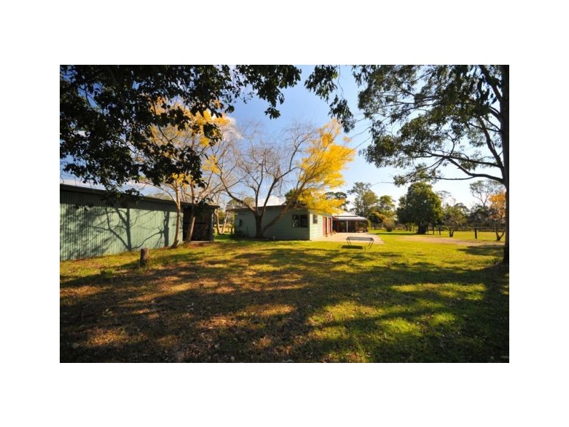 797 Armidale Road, Skillion Flat NSW 2440