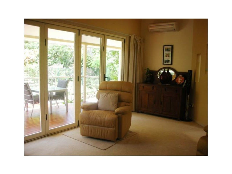 12 Home Street, Hat Head NSW 2440