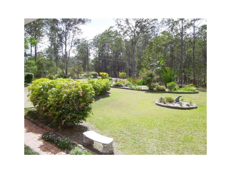 64 Hillview Drive West End, Kempsey NSW 2440