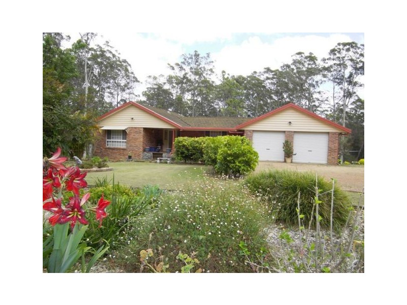64 Hillview Drive West End, Kempsey NSW 2440