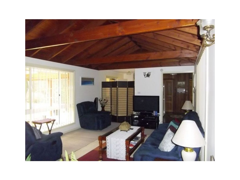 64 Hillview Drive West End, Kempsey NSW 2440