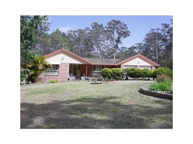 64 Hillview Drive West End, Kempsey NSW 2440