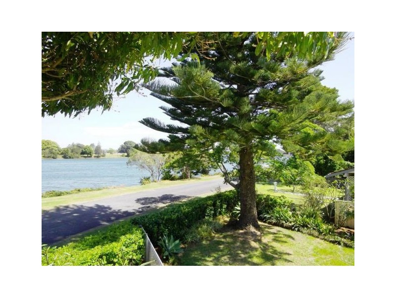 34 Riverside Drive, Kinchela NSW 2440