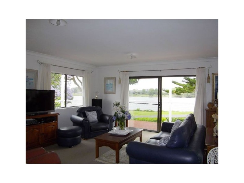 34 Riverside Drive, Kinchela NSW 2440