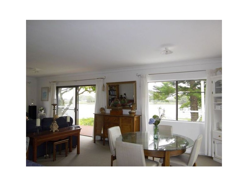 34 Riverside Drive, Kinchela NSW 2440