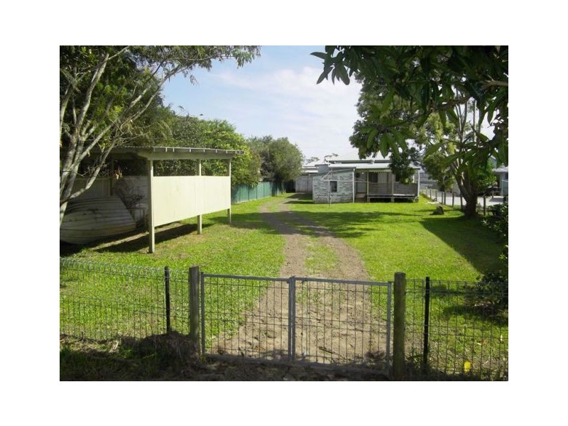4 Vincent Avenue, Smithtown NSW 2440