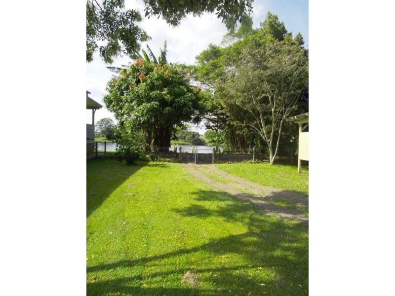 4 Vincent Avenue, Smithtown NSW 2440