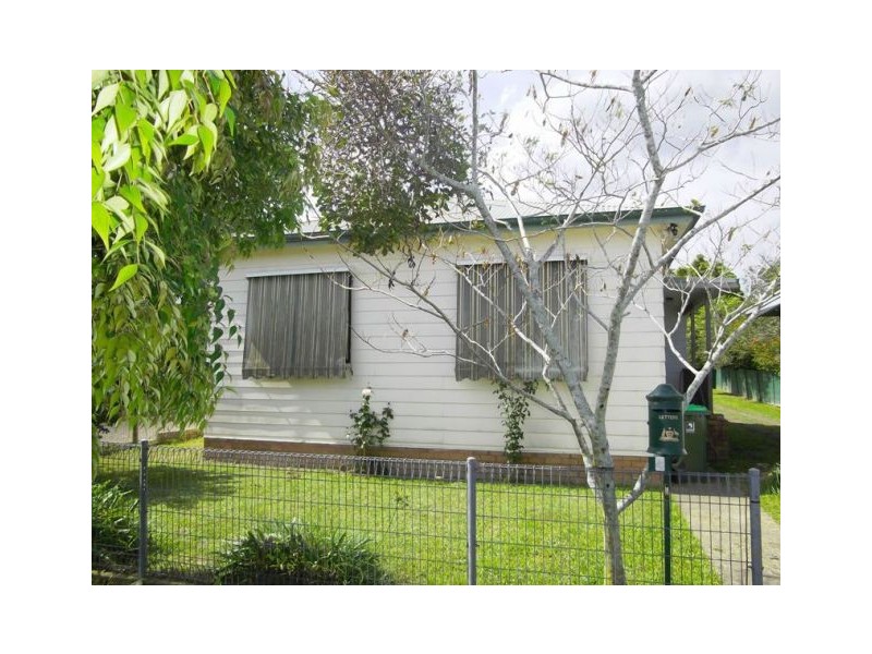 4 Vincent Avenue, Smithtown NSW 2440