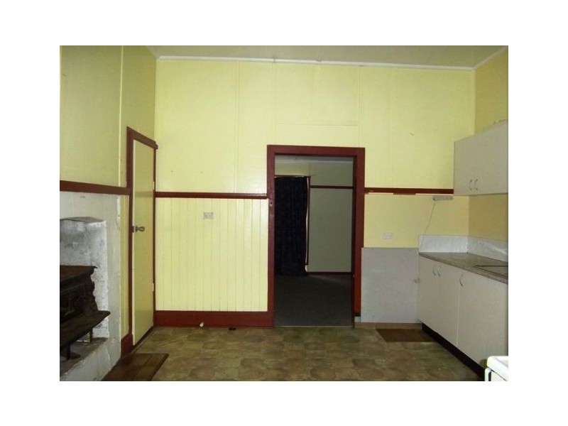 77 Nicholson Street, Kempsey NSW 2440