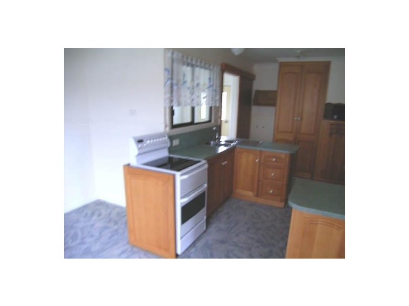 11 Van Diemans Crescent, Burnie TAS 7320