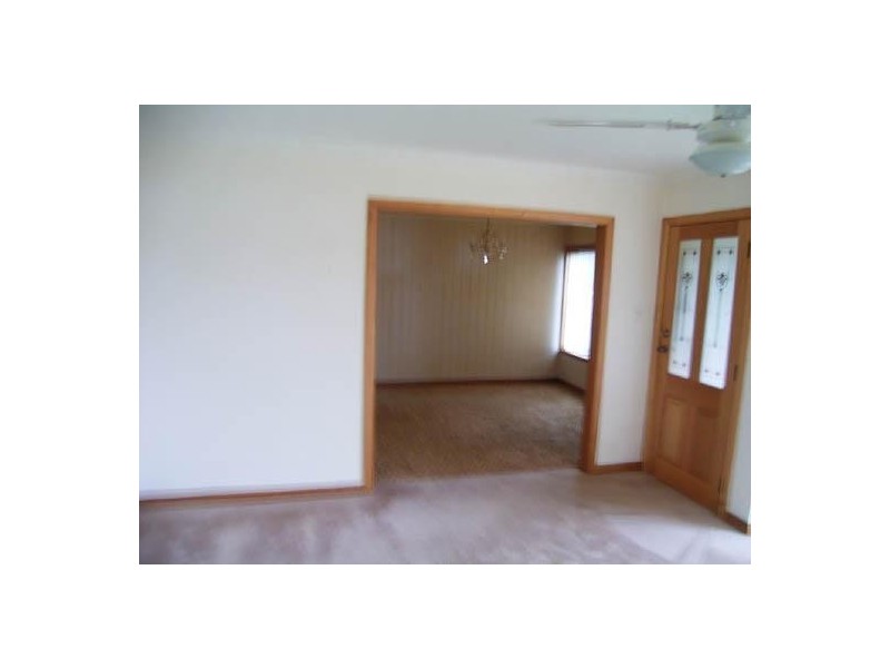 11 Van Diemans Crescent, Burnie TAS 7320