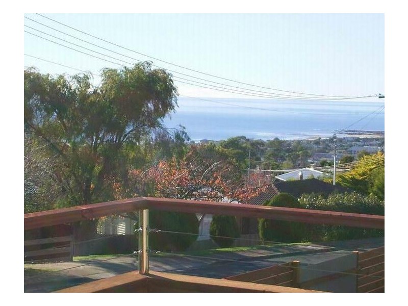 8 Flinders Drive, Somerset TAS 7322