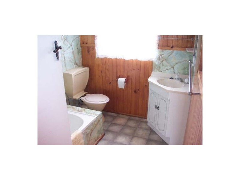 15 Grenville Street, Burnie TAS 7320