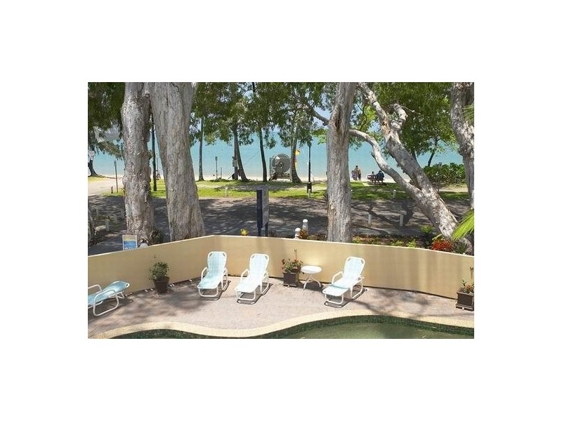 Palm Cove QLD 4879
