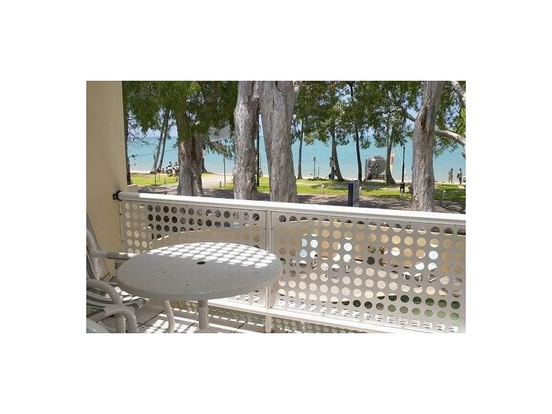 Palm Cove QLD 4879