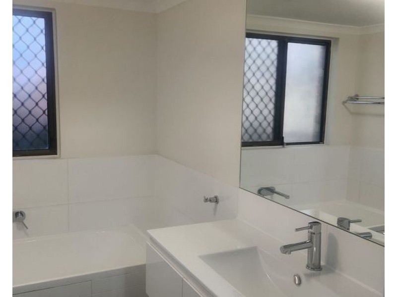 8/25-27 Fontenoy Road, Macquarie Park NSW 2113