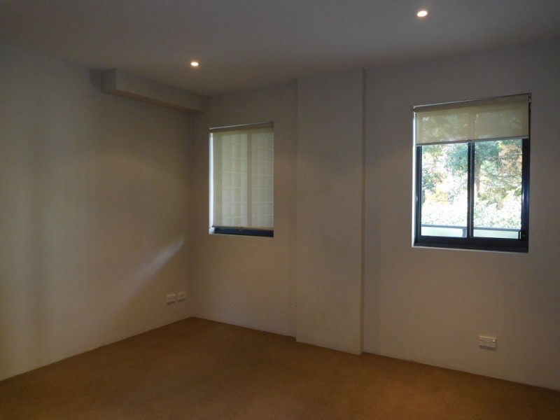 12/12-18 Orara Street, Waitara NSW 2077