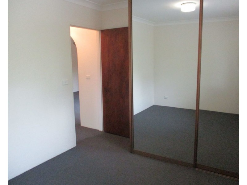 2/18 Doomben Ave, Eastwood NSW 2122