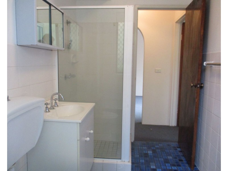 2/18 Doomben Ave, Eastwood NSW 2122