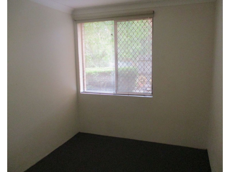 2/18 Doomben Ave, Eastwood NSW 2122