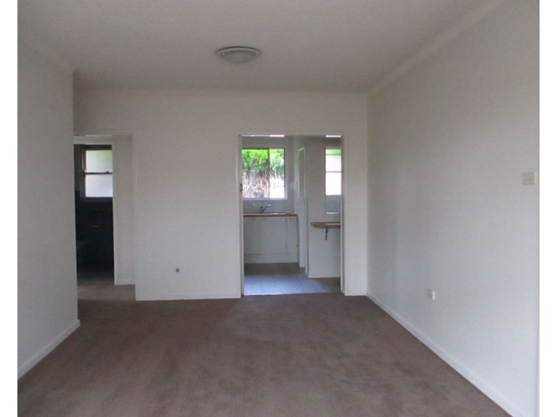 9/2 Surrey Street, Epping NSW 2121