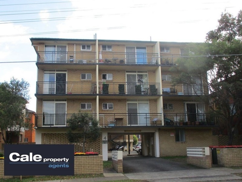 22/4 Bank Street, Meadowbank NSW 2114